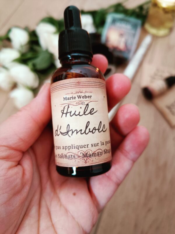 🌼 Huile d'Imbolc : Le Renouveau par l’Essence de la Nature 🌼