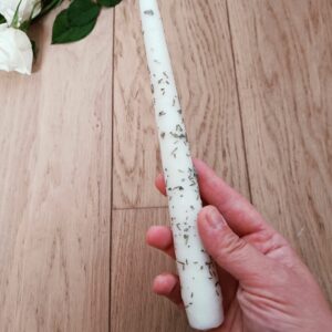 Bougie Voix des Ancêtres – À base d’Oliban et de Myrrhe – Porte ouverte vers l’Invisible (🕯️ Rituels de contact avec l’au-delà)